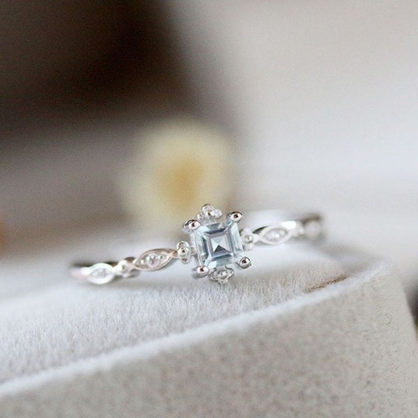 New Trendy Crystal  Engagement Claws