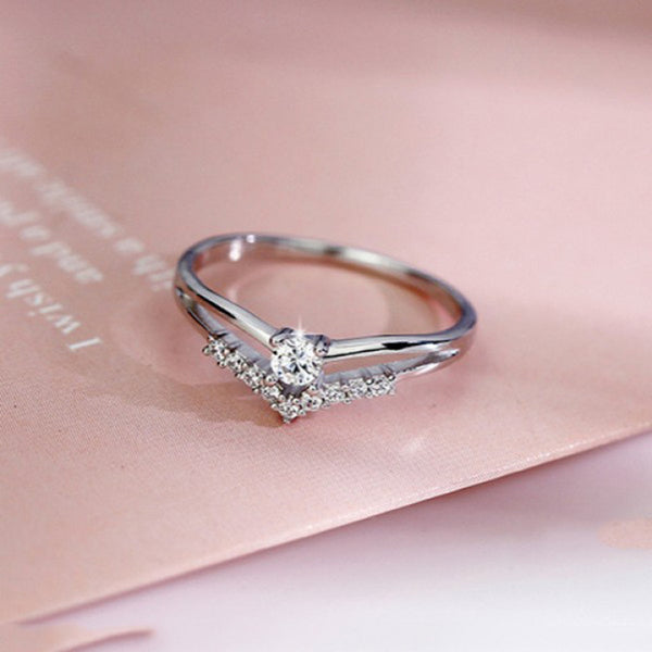 New Trendy Crystal  Engagement Claws