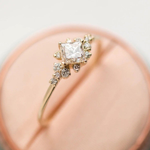 New Trendy Crystal  Engagement Claws